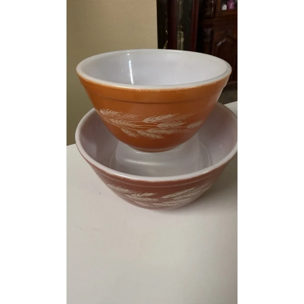 Vtg PYREX Autumn Harvest‎ Wheat Nesting Mixing Bowls Set of 2 (401 & 402) Retro